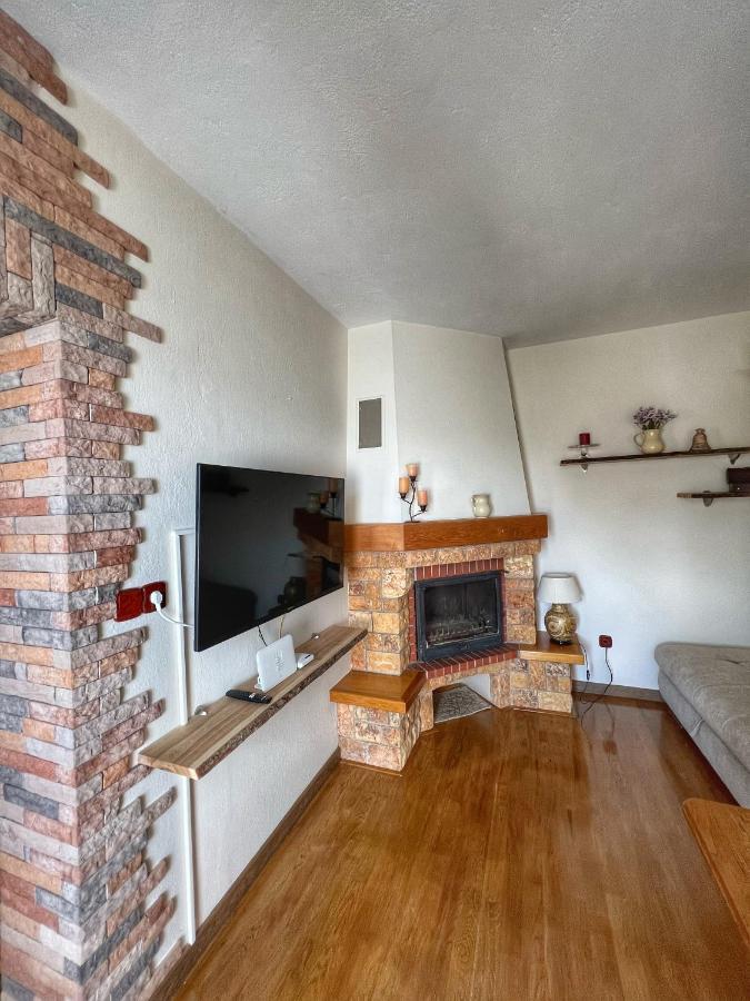 Apartmani Mia Palit Экстерьер фото